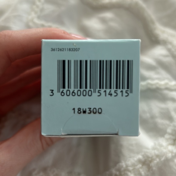 Skinceuticals Discoloration Defense - Picture 6 of 6